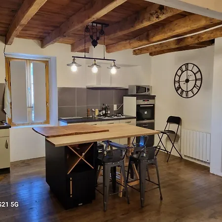 Petit Nid Appartement Laroquebrou